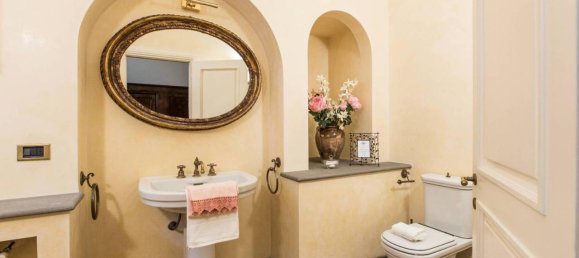 25 rooms Villa in Prato, Italy No. 159167 37