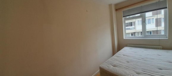 3 bedrooms Apartment in London, United Kingdom No. 4661 2