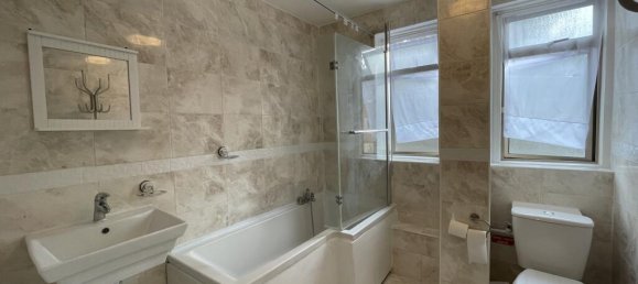 3 bedrooms Apartment in London, United Kingdom No. 4661 16