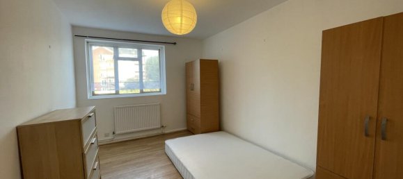 3 bedrooms Apartment in London, United Kingdom No. 4661 6