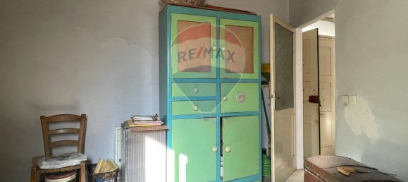 4 rooms Apartment in Arcevia, Italy No. 4549 3