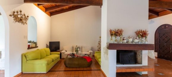 6 dormitorios сasa en venta en Santa Ana, San José, Costa Rica № 143 2