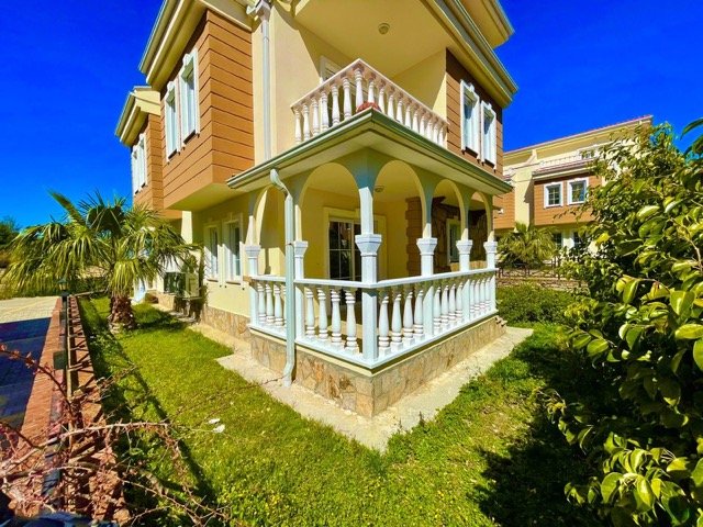 Villa 3+1 in Antalya, Turkey, Nr. 34077
