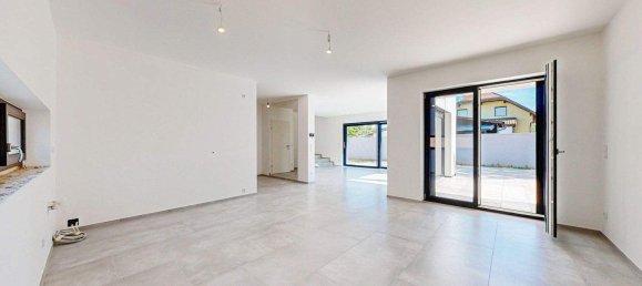 Дом с 5 комнатами в Штрасхоф ан дер Нордбан, Австрия № 255437 5