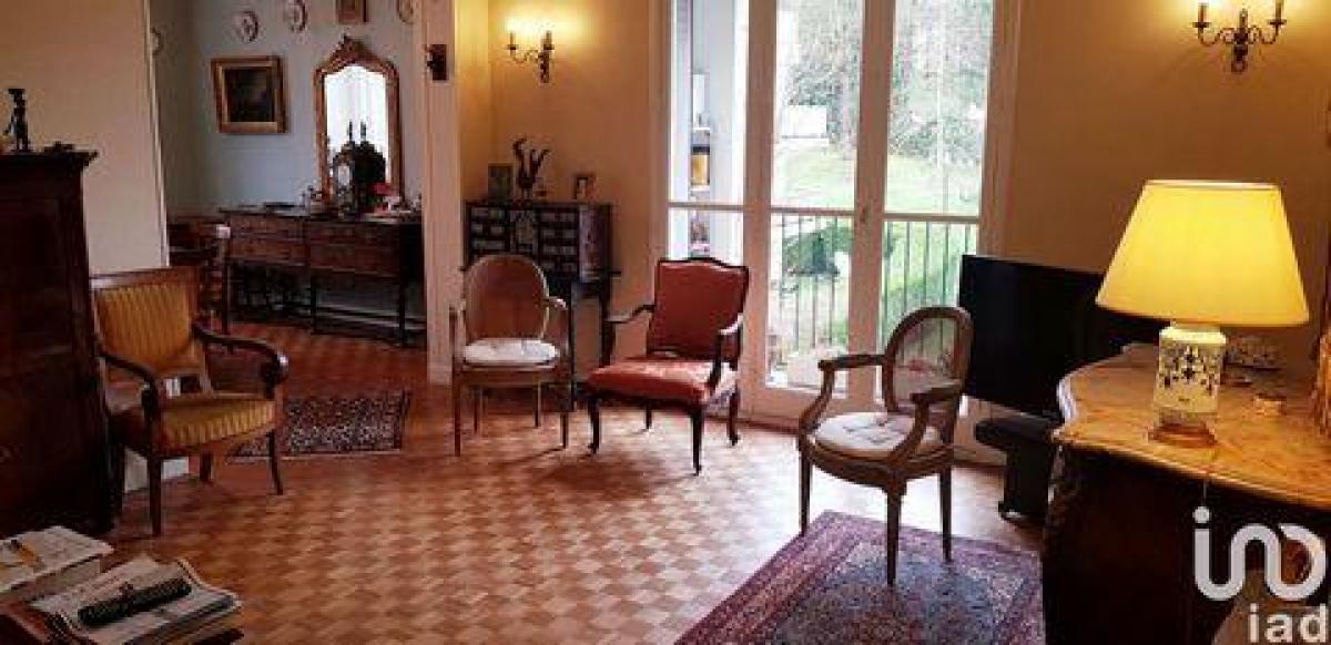 شقة 3 غرف نوم  في Bougival, France رقم 35661