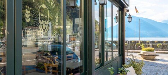 250m² Commercial property in Dongo, Italy No. 380569 8