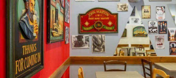 250m² Commercial property in Dongo, Italy No. 380569 19