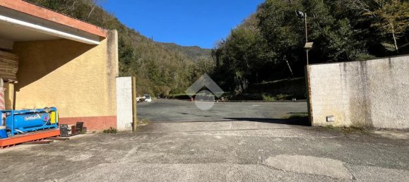 6 rooms Warehouse in Carasco, Italy No. 80071 5
