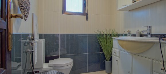 5 bedrooms Villa in Denia, Spain No. 8288 5