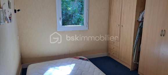 3 bedrooms House in Saint-Astier, France No. 279894 5