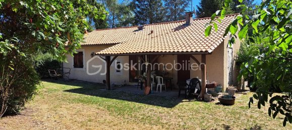 3 bedrooms House in Saint-Astier, France No. 279894 8