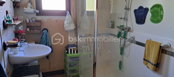 3 bedrooms House in Saint-Astier, France No. 279894 7