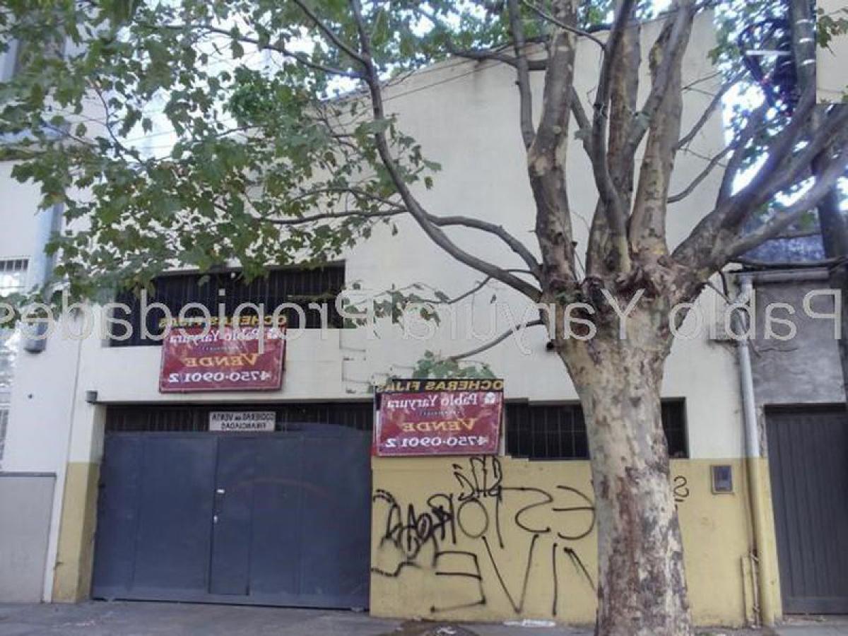  Warehouse in Tres de Febrero, Argentina No. 26127