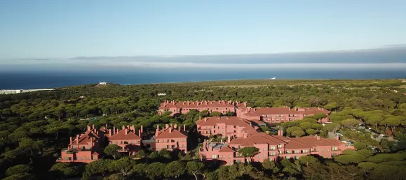 3 rooms Hotel in Cascais, Portugal No. 131136 3