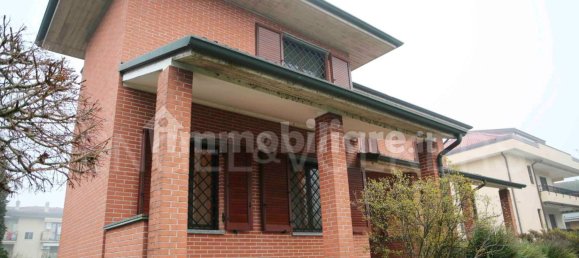 3 Schlafzimmer Villa in Lacchiarella, Italy, Nr. 130967 32