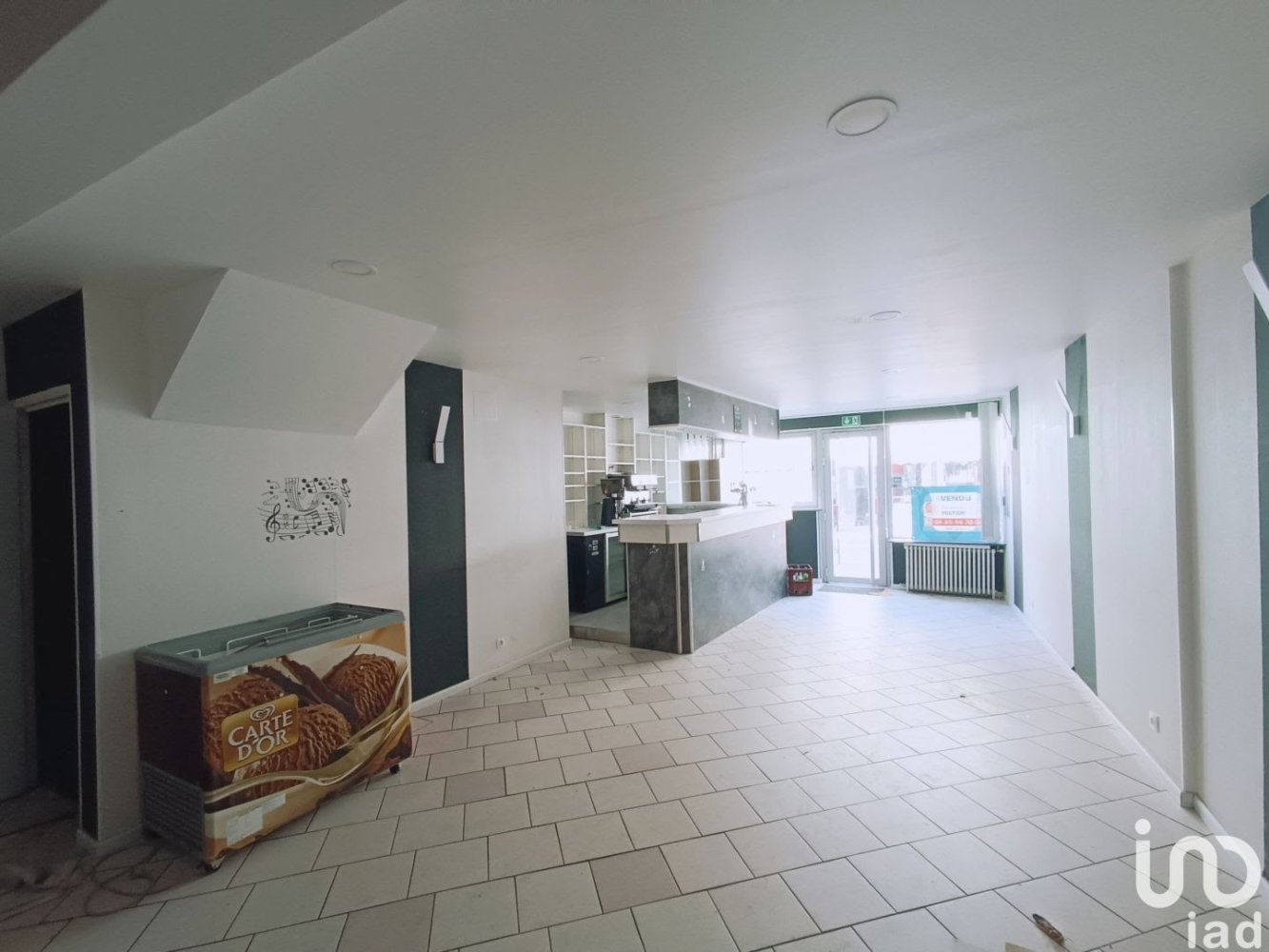 200m² Commercial property in Bourbonne-les-Bains, France No. 263408