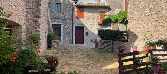 3 bedrooms Duplex in Acquasparta, Italy No. 315543 10