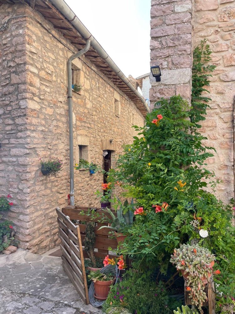 3 bedrooms Duplex in Acquasparta, Italy No. 315543