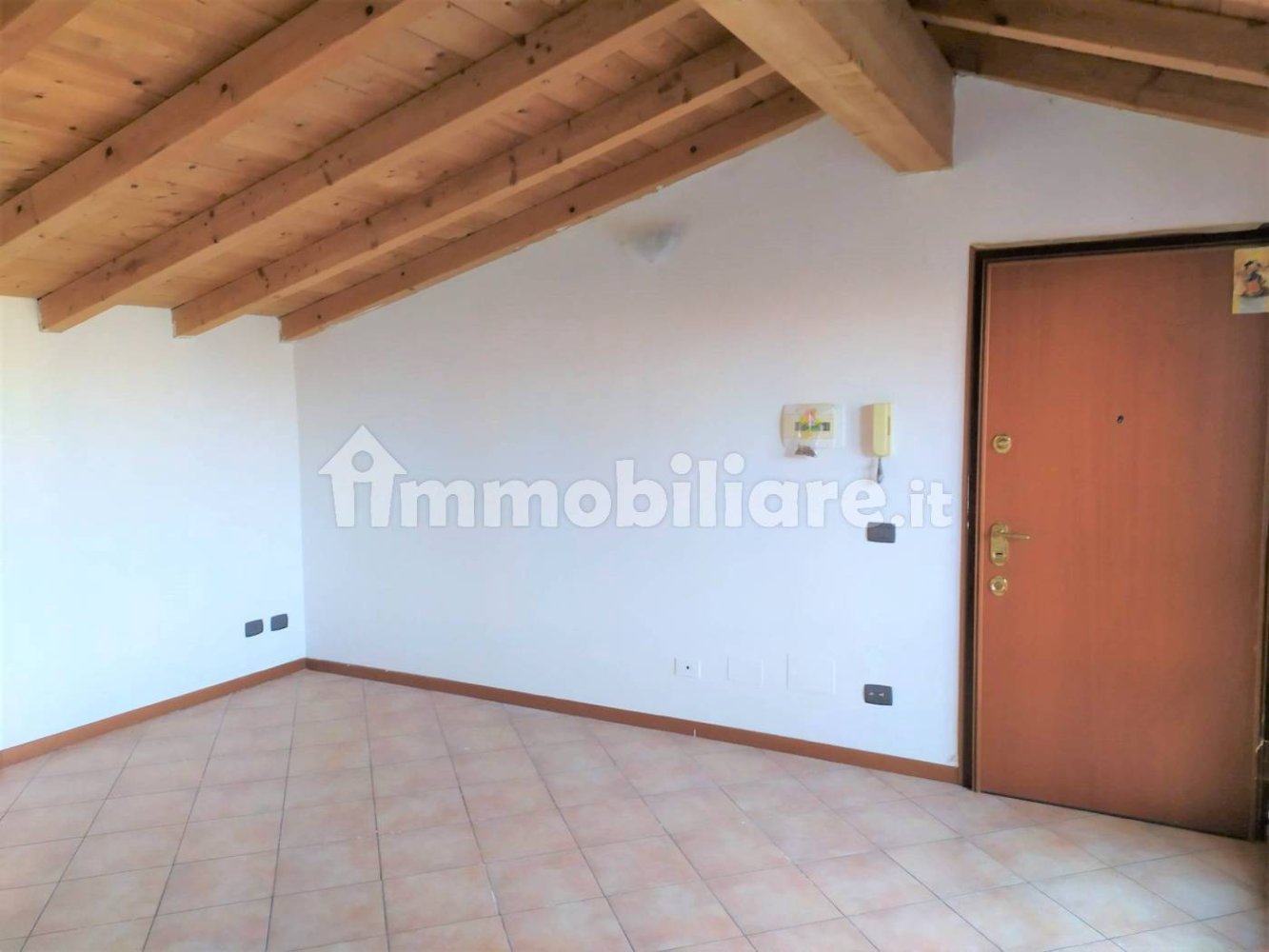 2 Schlafzimmer Wohnung in Somaglia, Italy, Nr. 76462