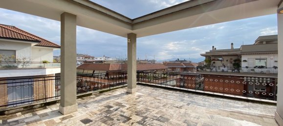3 rooms Penthouse in Rome, Italy No. 202944 18