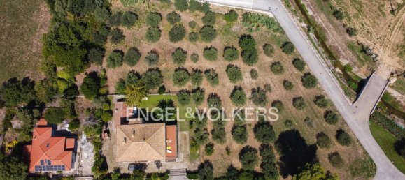 Villa de 4 dormitorios en Giulianova, Italy No. 345348 19