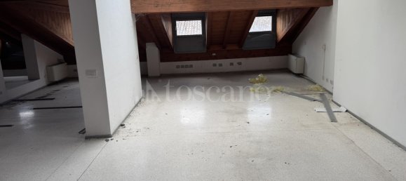 Офис 765м² в Лоди, Италия № 331955 2