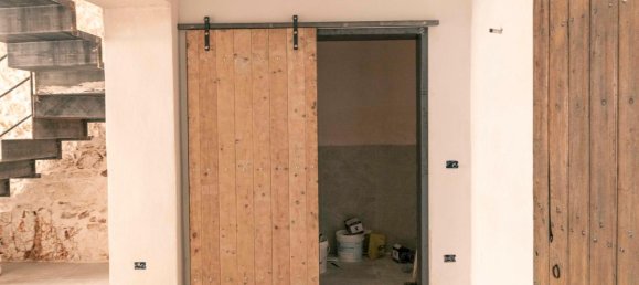 Квартира с 5 комнатами в Остуни, Италия № 120824 15