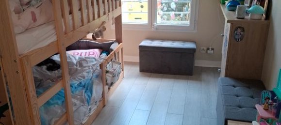 2 chambres Appartement à Saint-Cyr-l'École, France No. 361736 7