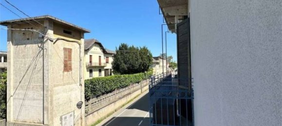 2 bedrooms Apartment in Oleggio, Italy No. 266901 12