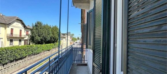 2 bedrooms Apartment in Oleggio, Italy No. 266901 13