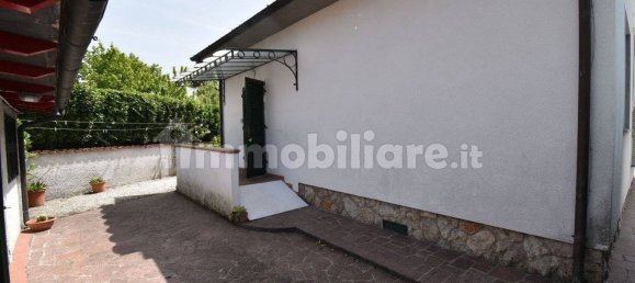 2 bedrooms Villa in Forte dei Marmi, Italy No. 188634 6