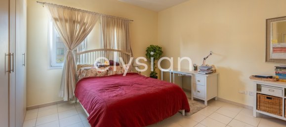 4 bedrooms Villa in Meadows, UAE No. 94147 6