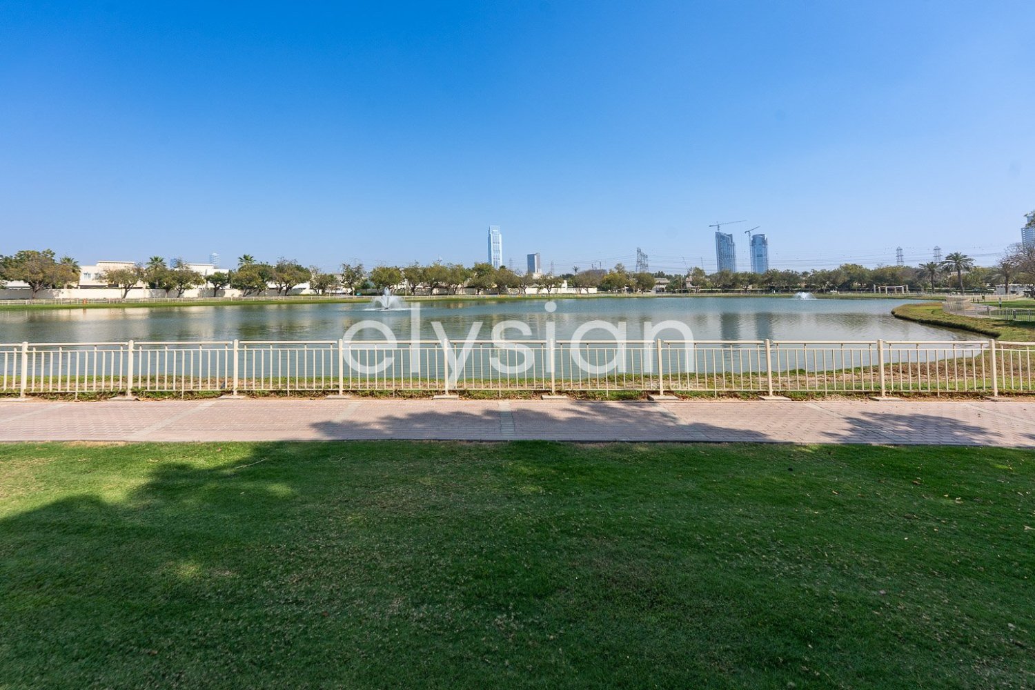 4 bedrooms Villa in Meadows, UAE No. 94147