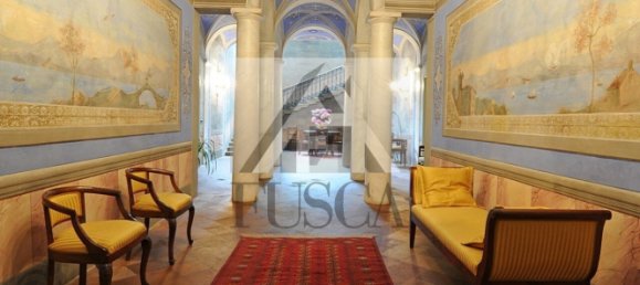 9 bedrooms Villa in Capannori, Italy No. 181952 3