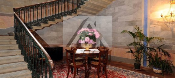 9 bedrooms Villa in Capannori, Italy No. 181952 6