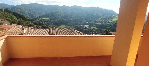 4 Schlafzimmer Wohnung in Vernio, Italy, Nr. 352598 2