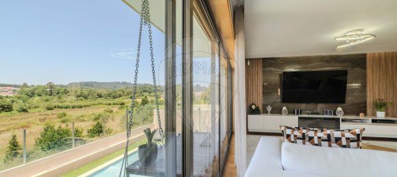 4 bedrooms House in Vila Nova de Gaia, Portugal No. 29355 6