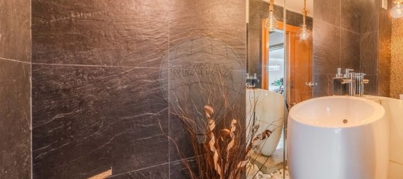 4 bedrooms House in Vila Nova de Gaia, Portugal No. 29355 39