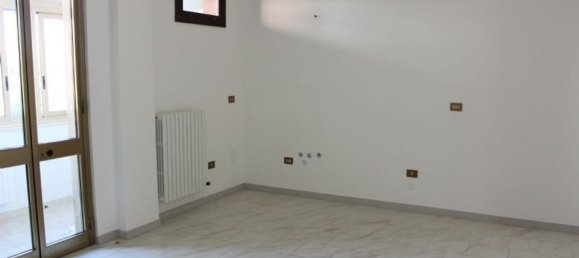 Apartamento de 5 habitaciónes en Calimera, Italy No. 231925 3