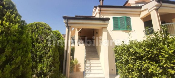 5 غرف نوم فيلا في Recanati, Italy رقم 127225 5