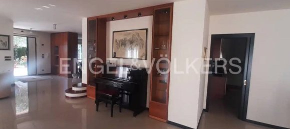 5 غرف نوم فيلا في Recanati, Italy رقم 127225 15