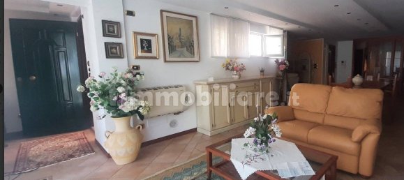 5 غرف نوم فيلا في Recanati, Italy رقم 127225 40