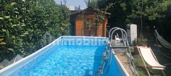 2 bedrooms House in Vimodrone, Italy No. 275274 2