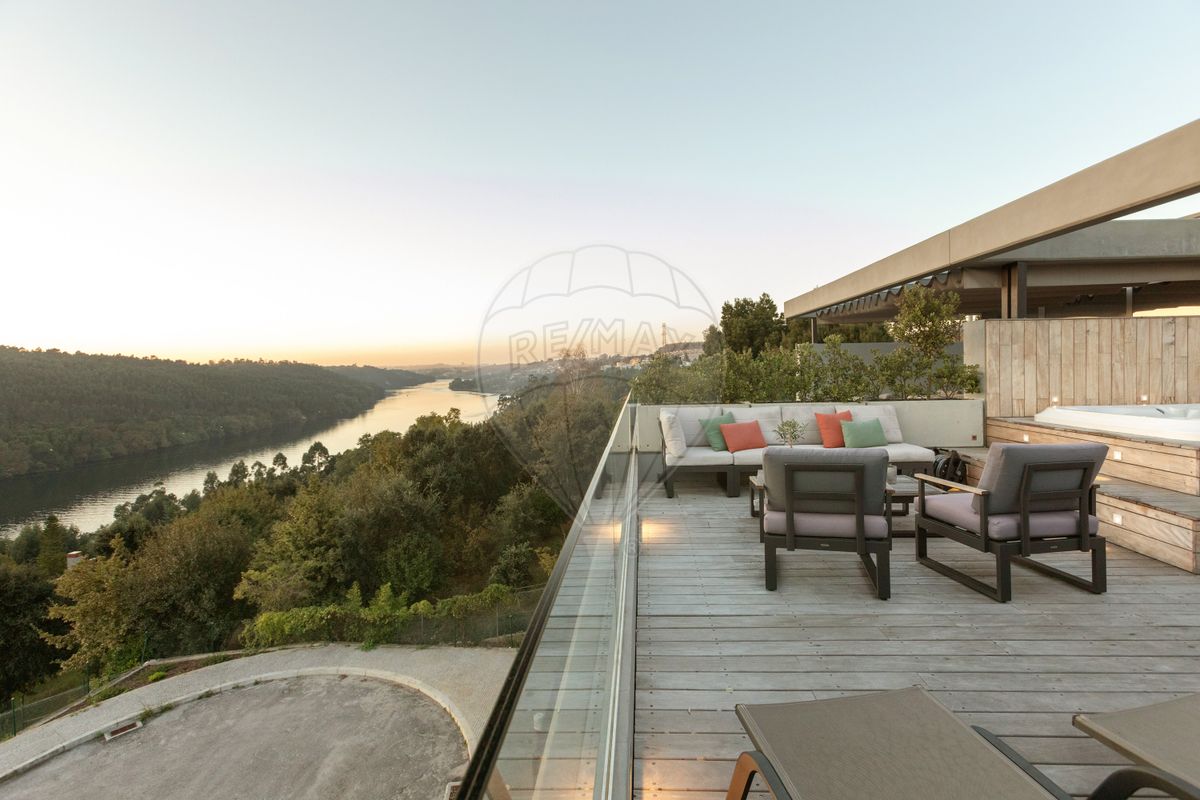 3 bedrooms House in Gondomar, Portugal No. 26727