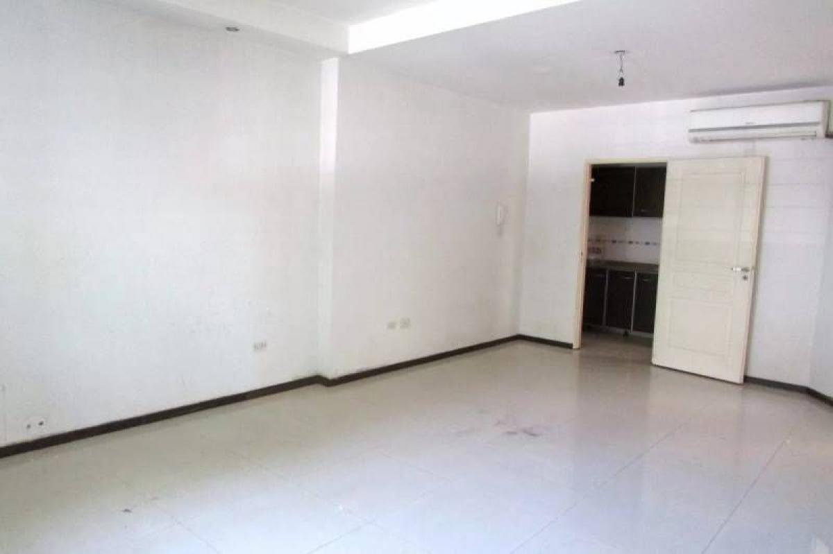 Studio in Buenos Aires, Argentina No. 65522