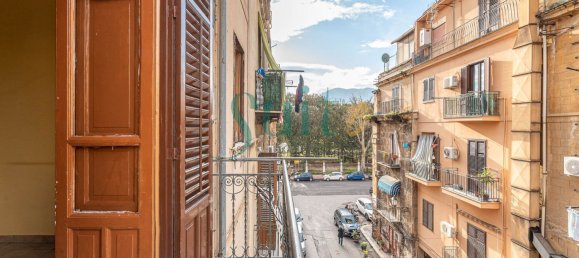 3غرفة شقة في Palermo, Italy رقم 215009 25