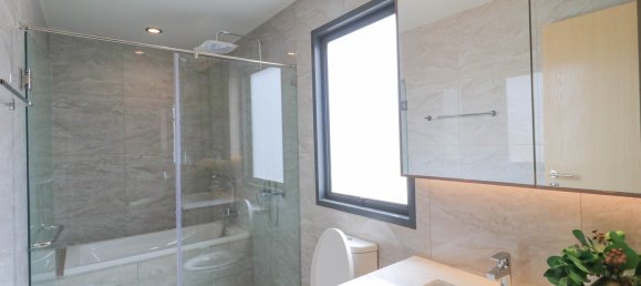 4 bedrooms Villa in Pattaya, Thailand No. 26430 9