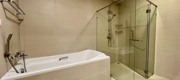 Квартира с 5 комнатами в Паттайя, Чонбури, Восточный Таиланд, Таиланд № 146063 10