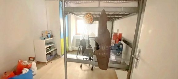 Квартира с 1 спальней в Йер, Франция № 349871 3