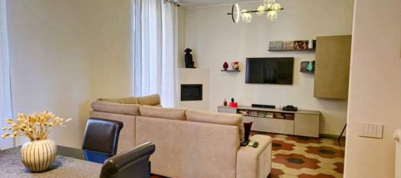 3 rooms Apartment in Alessandria, Italy No. 149355 9